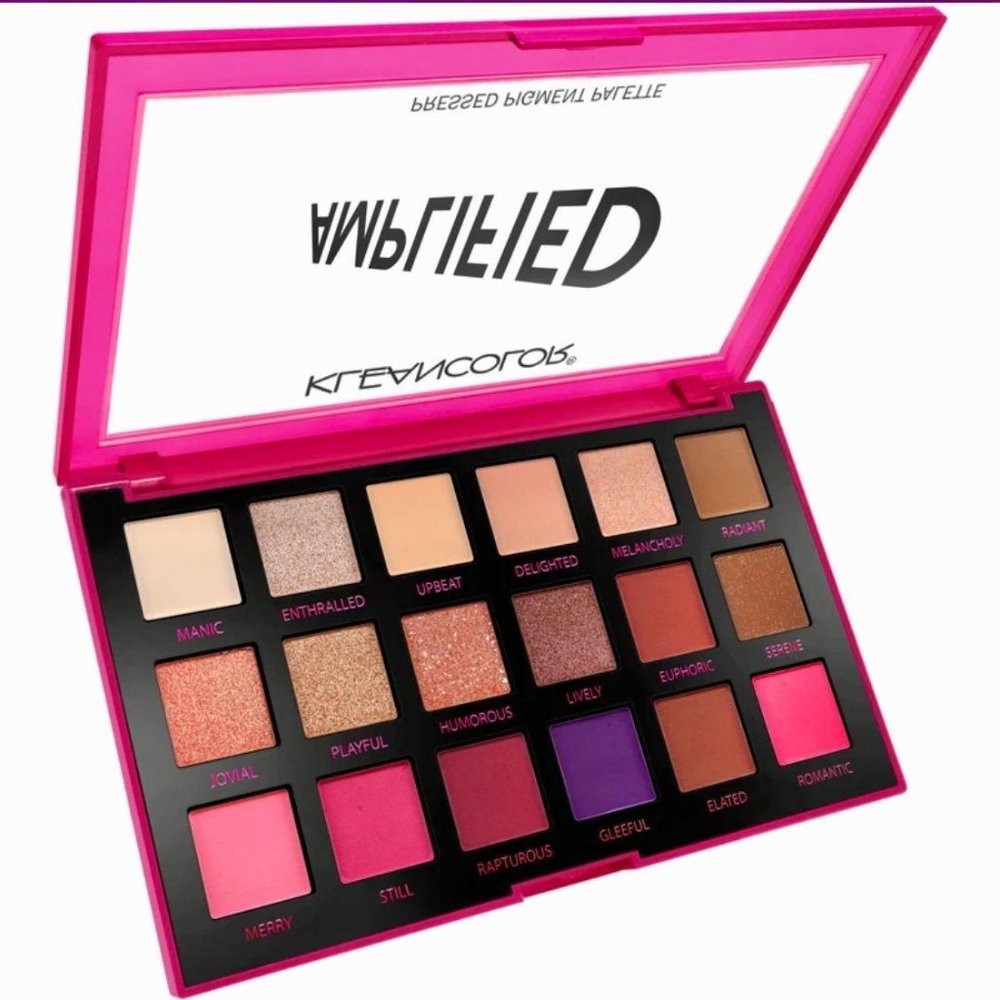 AMPLIFIED-PRESSED PIGMENT PALETTE  makeup